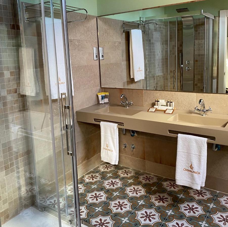 לינארס Hotel Casablanca Boutique מראה חיצוני תמונה